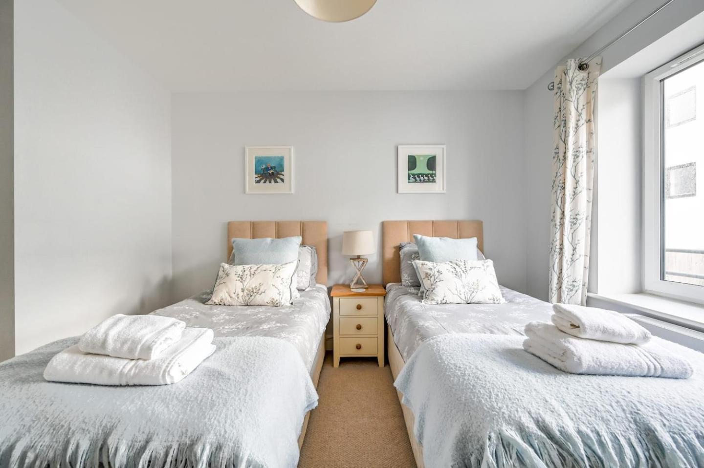 Luxury 3-Bed House, Beach 300M, Sleeps 6, Parking New Quay Exterior foto
