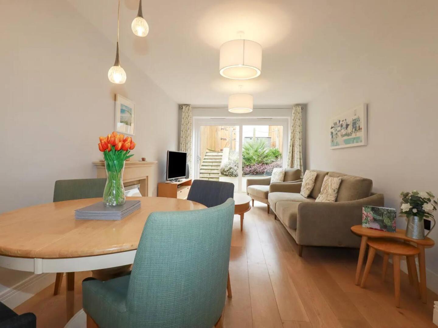 Luxury 3-Bed House, Beach 300M, Sleeps 6, Parking New Quay Exterior foto